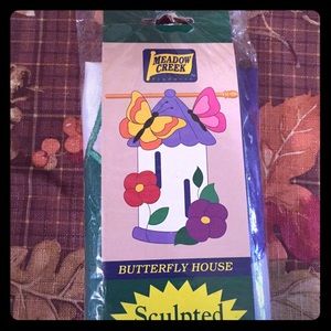 Butterfly House Flag 28" x 40" NWT